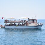 boat safari kusadasi 01